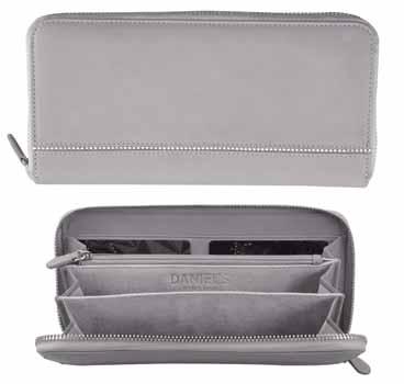 5 cm / 4 8 1 /8 1 in Woman Wallet PZ / LE / PA 5082453 crystal silver shade/light grey / leather 10.3 20.5 2.