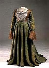 Figure 4: Mary of Hapsburg Gown c.