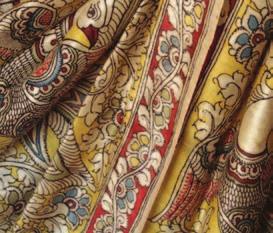 Created using golden fine threads that render them a shimmering effect, lavish pallu and border that is embroidered intricately using golden thread is the most unique feature of Venkatagiri silk