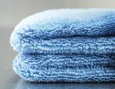 Super fluffy microfiber cloth with two different pile heights and ultrasonic cutting (ultrasonic edge).
