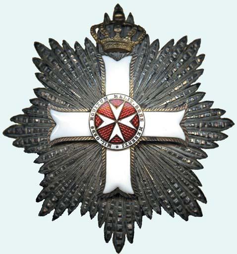 10,000-12,000 Malta 1206 THE SOVEREIGN MILITARY ORDER OF MALTA, Cross of Merit breast star, in silver, silver-gilt and enamels, crowned eight-pointed star bearing plain