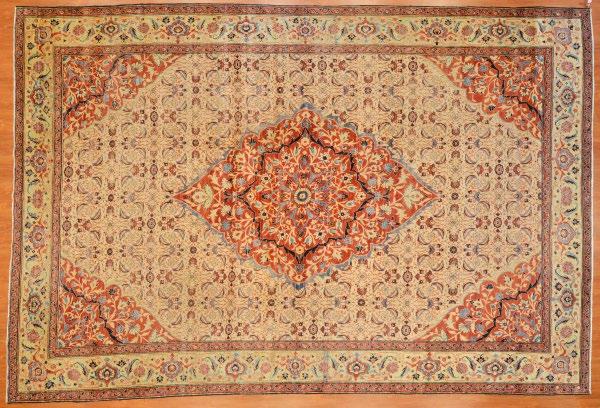 RUGS 833 Indo Tibetan rug, approx. 9 x 12 India, modern Est. $200-400 834 Persian Keshan rug, approx. 2.5 x 4.6 Iran, modern Est. $100-200 835 Persian Karaja runner, approx. 2.5 x 9.