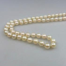 $320/400 270 2 x 14k Gold Rings set with pearls and 28 small