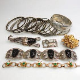 Elizabeth Garvin sterling silver bracelet and earrings 51
