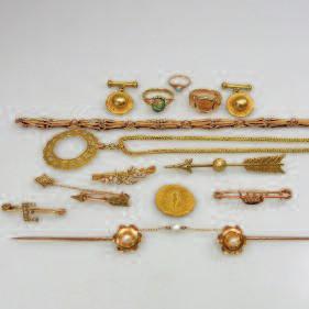 3 101 Small Quantity Of Gold Jewellery including a 10k gold and