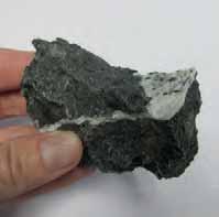 Kaleidoscope Cutting Edge FACT SHEET De Beers Group carbon storage research project MINERAL CARBONATION Mineral carbonation is a natural process where rocks at the earth s surface react with carbon