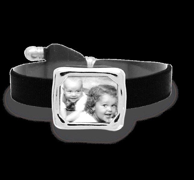 cinta de señalador de foto Silver photo frame on comfortable stretchy ribbon.