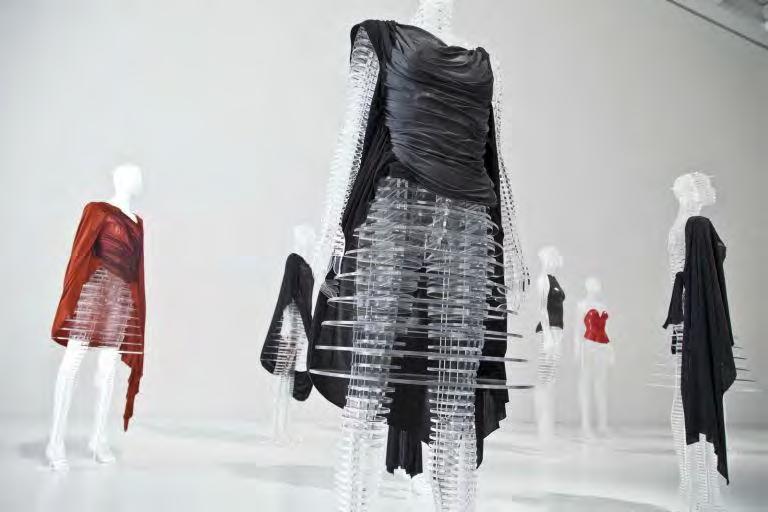 Conclusions: Leading the fashion or following the trend? Fashion exhibitions represent both a breakthrough and an innovation.