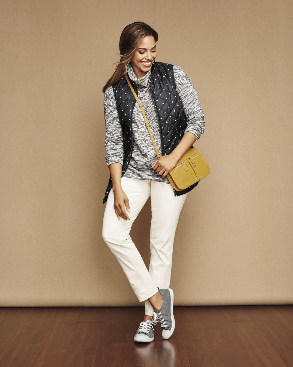 Mixing patterns in the same tones has a slimming look. Wearing thinner layers gives you warmth without looking bulky.