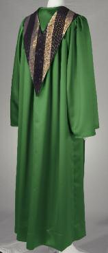 This robe may be worn with or without a stole,