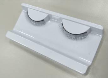 Static Eyelash Extension Design 1. Contestants should prepare one pair of fake lash. At least 150-180 pieces extensions lashes for both eyes. 2. No restriction on the extension techniques 3.