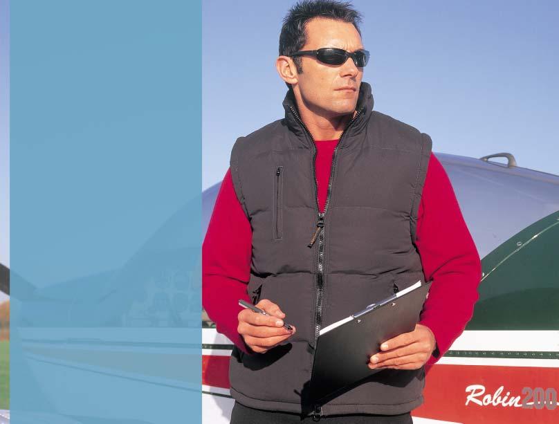 MID-WEIGHT R44 FLEECE LINED BODYWARMER R88A Outer: 130gsm Polyester Micro-fibre peach Inner: 100% Polyester wadding Lining: 100% Polyester Active fleece by RESULT Windproof/Water resistant