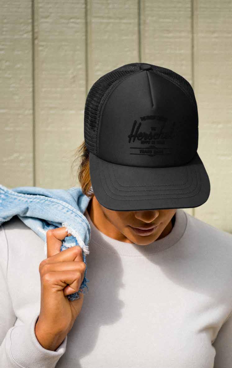 Brim Ideal for the beach and off-shore excursions, the casual Whaler Mesh Soft Brim snapback cap features a five-panel crown and is completely foldable.