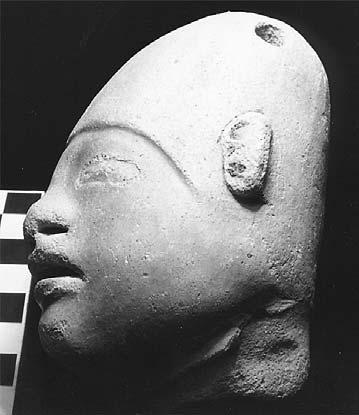 A.36 - Figurine H-37, Early Franco Phase figurine head