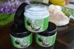 Precious Kaffir Lime helps detoxify scalp & restore hair from pollution.