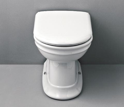 10 Freestanding/Back to Wall WC with White soft close seat 10 9 Freestanding/Back to Wall