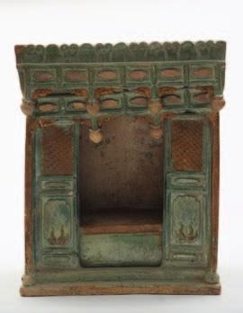 on a rectangular base, 34 cm high, Tang Dynasty, some damage and repair.