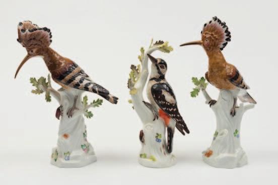 164 618 A pair of Meissen figures of Hoopoes and a similar figure of a woodpecker the Hoopoes [Whoops] after the originals by J.G.