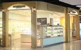 The Face Shop now has 43 store outlets located in Indonesia. 7.2.