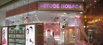 7.2.3 Etude House Etude House was founded by Amorepacific Corporation in 1995 and opened its first store a decade later.