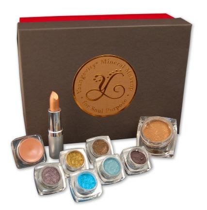HOLIDAYglam A beautiful assortment of our all-natural mineral makeup for a beautiful glow over the holidays. $99.