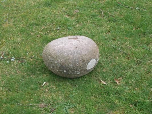 THE BAREVAN STONE aka THE PUTTING STONE OF THE CLANS All hail, Macbeth, hail to thee, Thane of Cawdor!