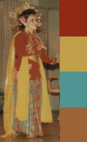 matching of colours on costume had also developed from the even colour combinations to the harmonious colour combination, and the latest combination is from the same chromes.
