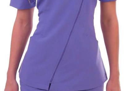 SCR575 STYLE 575 FORM FITTED TOP WITH 2 POCKETS To order Scrubs: SCR+Style Number+Colour+Size (eg. SCR575FUXL) 12 CATSCRUB-A4_v1.