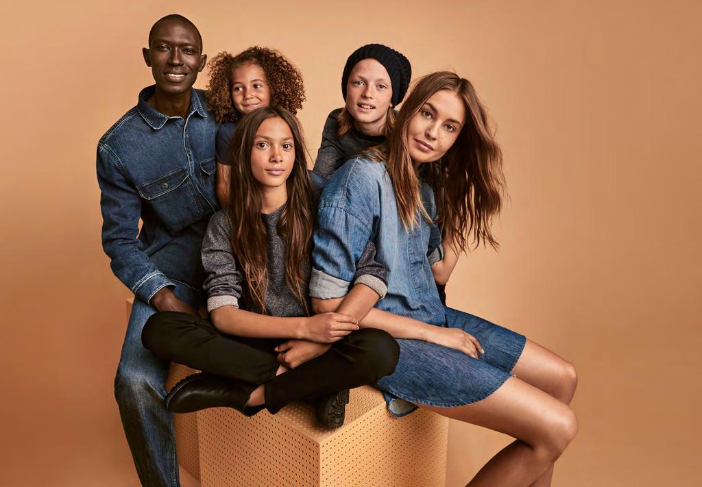 100% FAIR & EQUAL 100% FAIR & EQUAL ABOUT THE H&M GROUP VISION & STRATEGY 100% LEADING THE CHANGE 100%
