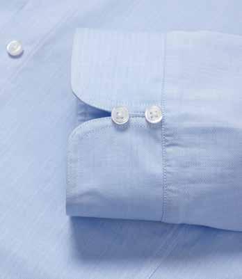 detail with buttons Available in Blue or White MENS CLASSIC FIT S M L XL 2XL 3XL 4XL 5XL GARMENT ½ CHEST (CM) 55 57 59 63 66 70 74 78 Neck (CM) 38 40