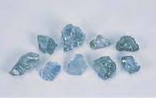 BOX B: MANUFACTURING BLUE DIAMONDS Like many other aspects of blue diamonds, the manufacturing processes (planning, cutting, and polishing) often follow a path different from those used for