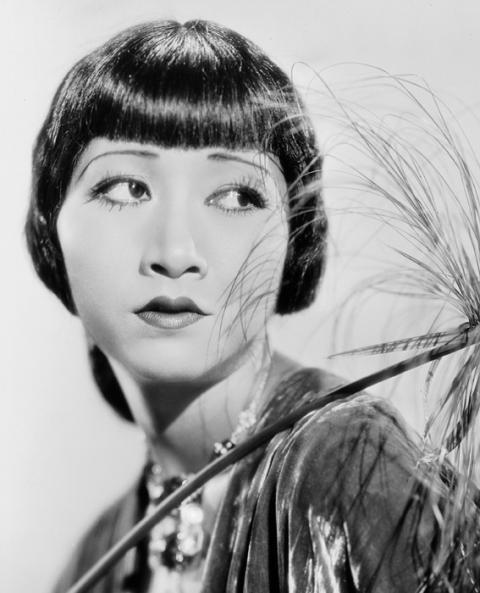 1. 1920S: ANNA MAY WONG In the '20s, brows were worn uber thin,