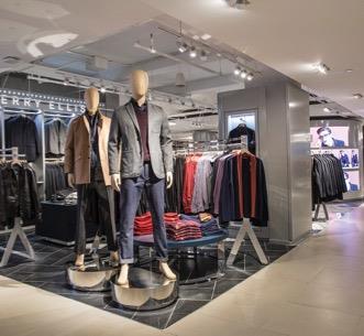Direct To Consumer Brick & Mortar Perry Ellis (39 stores) & Original Penguin (27 stores) offer full lifestyle product categories Geo-targeting: matching social