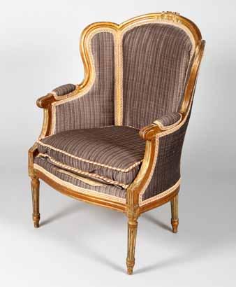 fluted legs 200-400 (+ 21% BP*) Lot 753 754 19th Century French salon chair gilt frame raised on