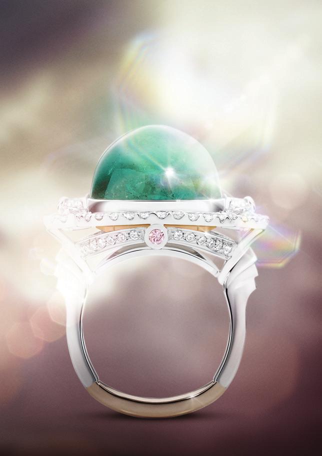 VERTE AN INCREDIBLE JEWEL OF STUNNING COLOUR AND PROPORTIONS THIS BREATHTAKING 21.