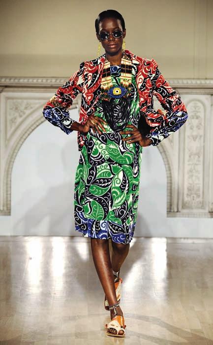 20 DURO OLOWU Prints Charming At Duro Olowu s New York Fashion Week debut at the Milk Studios, his models, including Georgie Baddiel, Kinée Diouf and Sigail Currie, came into view wearing an elegant