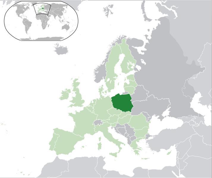 Polish flag and national emblem Area: 312 685 sq km.