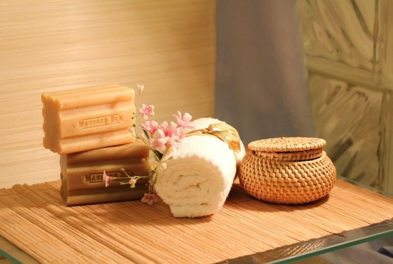 SPA BOOSTER These 30 minute treats can be scheduled a la carte or added to any 1 hour treatment.