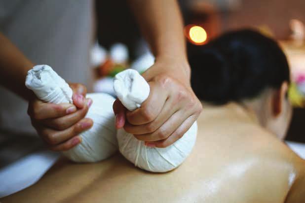 AROMA HERBAL COMPRESS MASSAGE Recommend for those who prefer Soft and Medium Massage.
