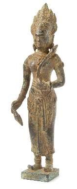 822 821 821 A Thai Gilt Bronze Figure of Seated Buddha the igure depicted seated in dhyanasana, wearing a dhoti, the hands in bhumisparshamudra, the face in a serene expression with eyes closed,