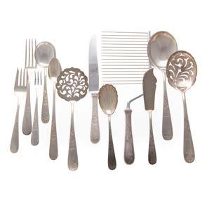 Sanborns Mexican sterling 2-piece salad set Georg Jensen pea pod style sterling silver salad fork and spoon, 8 1/2 in L, 610 ozt Est $150-300 382 Collection of silver and glass tableware 7 items,
