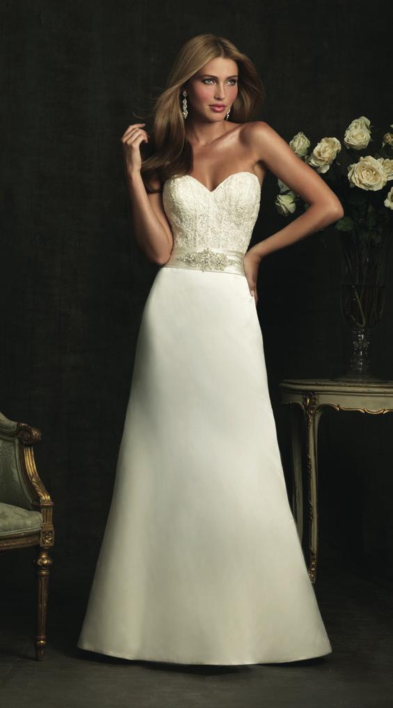 STYLE: 8916 DESCRIPTION: A slim A-line gown combining lace and satin.