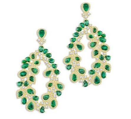 Emerald Diamond Earrings (Emerald 17.9 carat, Diamond 5.21 carat) Jeweller: Taka Jewellery, Singapore, Booth H121 Estimated Price: SGD 25,380 Orange sapphire (3.
