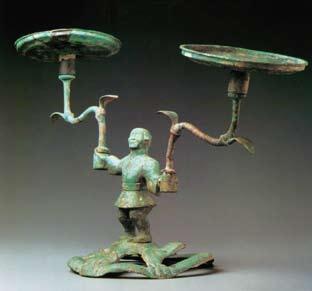 Second, the change in shape, adornment and pattern showed bronze ware switched to have living and practical use.