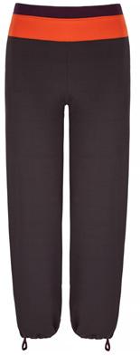 95% Bamboo 5% Elastane Jet Black Fitted, full-length leggings with integrated fold-over skirt to cover your bottom and provide extra coverage.