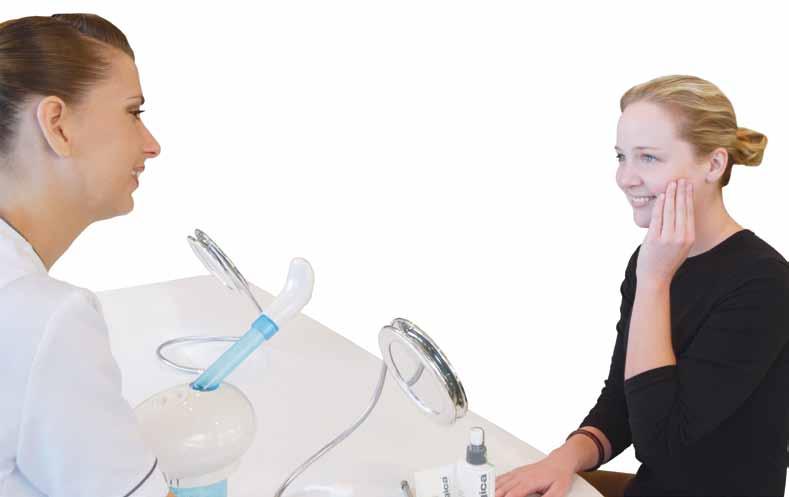 skin bar Skin Bar is the no-pressure zone where clients can receive their free Face Mapping skin analysis, perform their own mini-treatment under the guidance of a professional, feel free to ask