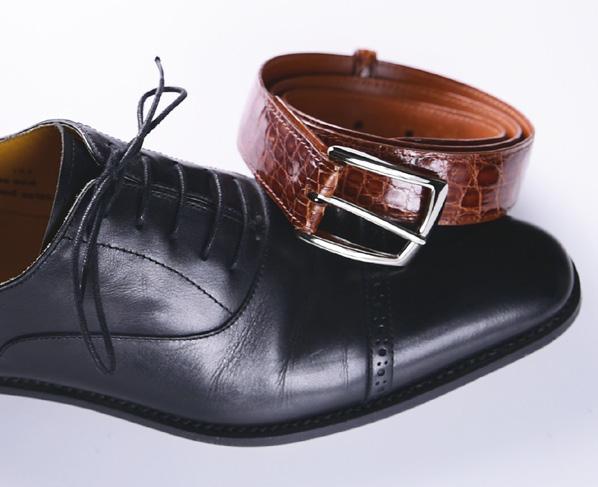 MISTAKE 2# Mismatched Shoes and Belt Shoes and belts are meant to be matched.