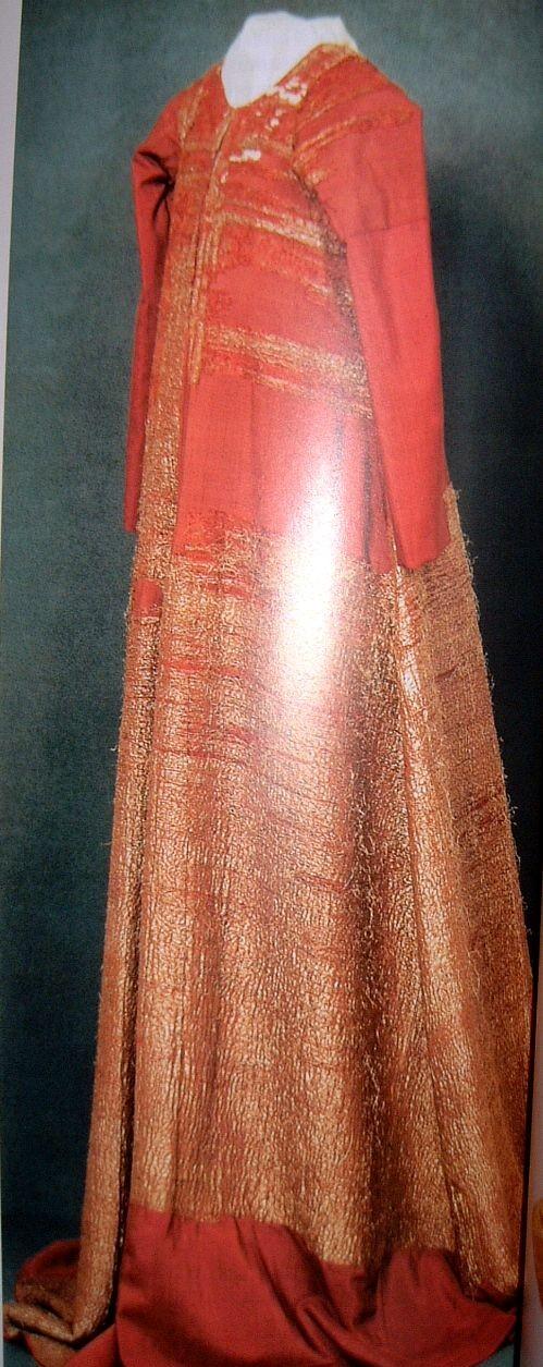 golden gown of Queen Margareta
