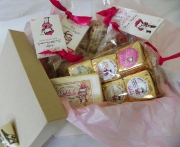 R450 Chocolate Tier Gift Boxes Cost: R150 R550 Gift Box filled