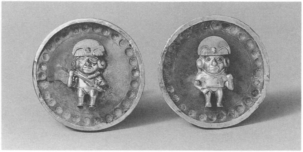 35 Mechanical joins are also found on composite silver-and-gold artifacts from Sipan36 and La Mina. *: i I; :'Z:~?" c ~m..i iz :I. Figure 9. Pair of earflares, Moche, from Loma Negra, Peru.